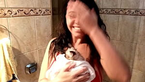 Sarah Rosa │ Série │ Gatos & Gatas │ no Banho com Gustavo